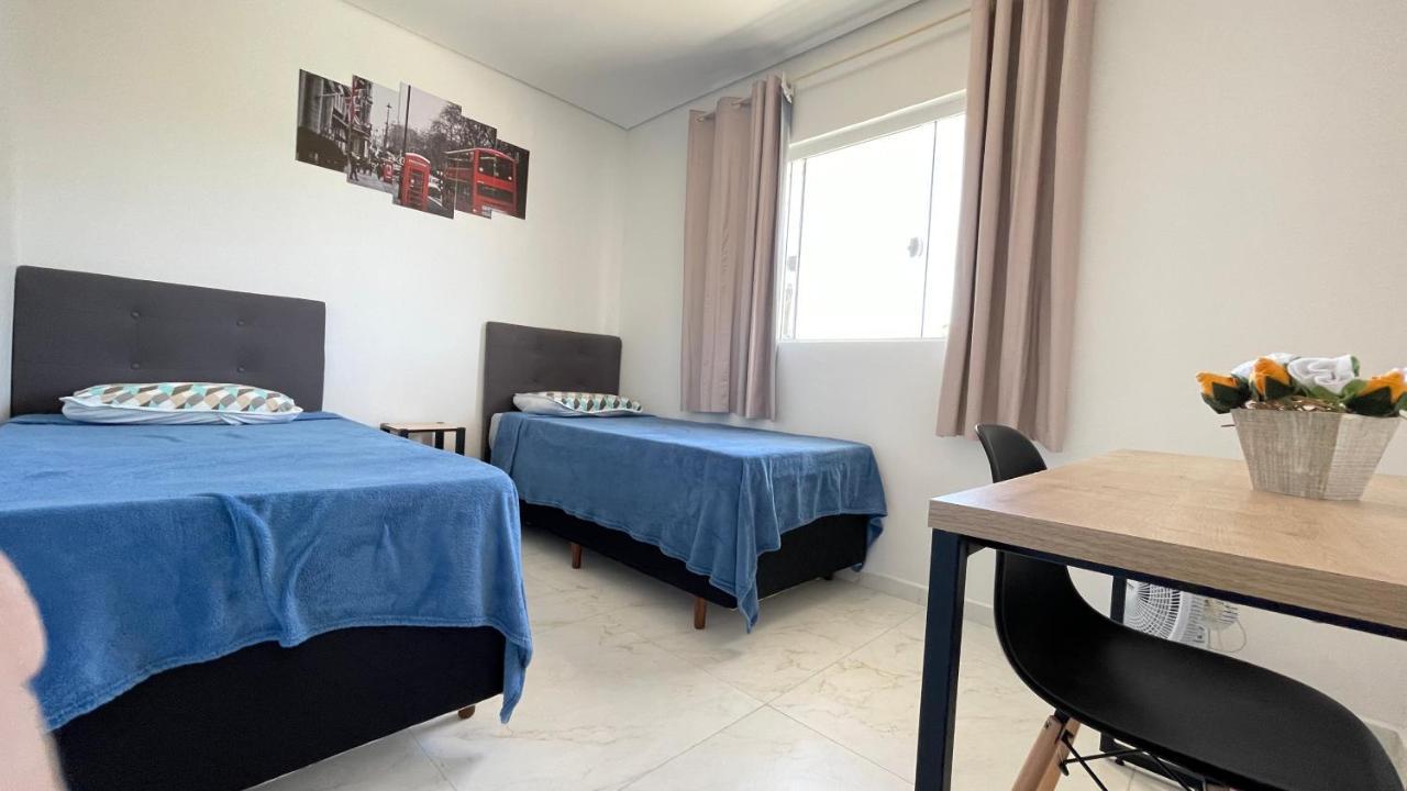 Lindo Apartamento Com 2 Quartos Prox Ao Jardim Botanico E Aeroporto Curitiba Eksteriør billede